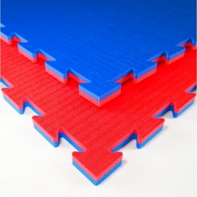 Tatamis XPE 100x100x2cm raudona/mėlyna (Made in Italy) Tatamis XPE 100x100x2cm raudona/mėlyna (Made in Italy)